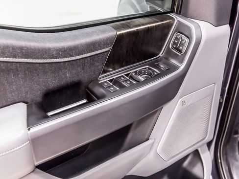 Used 2021 Ford F150 Lariat w/ Equipment Group 502A High image 23