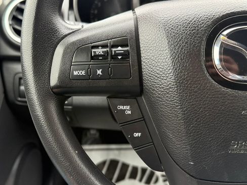 Used 2010 MAZDA CX-7 i SV FWD image 13