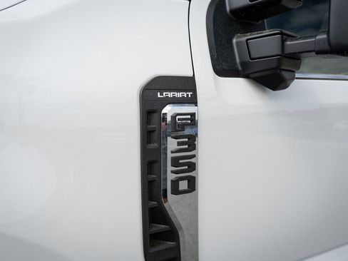 New 2026 Ford F350 Lariat w/ Lariat Ultimate Package AWD/4WD image 13