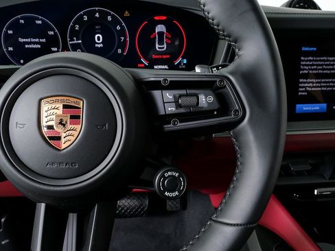 New 2026 Porsche Cayenne Coupe image 11