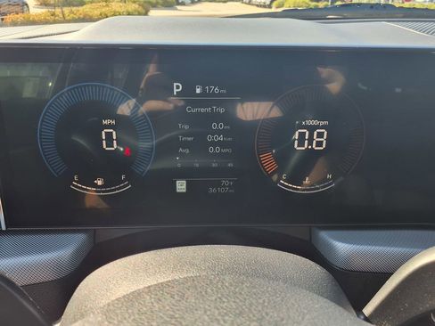 Used 2025 Hyundai Sonata SEL FWD image 28