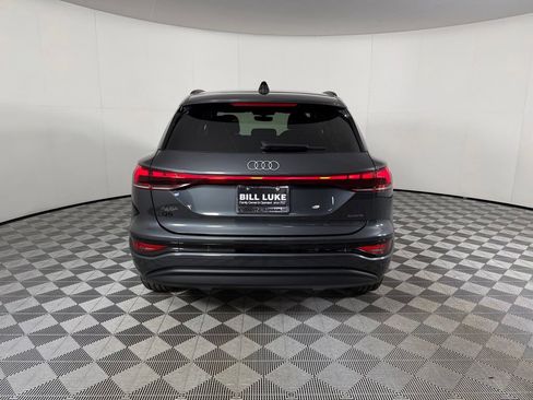 Used 2025 Audi Q6 e-tron Premium Plus w/ Premium Plus AWD/4WD image 9