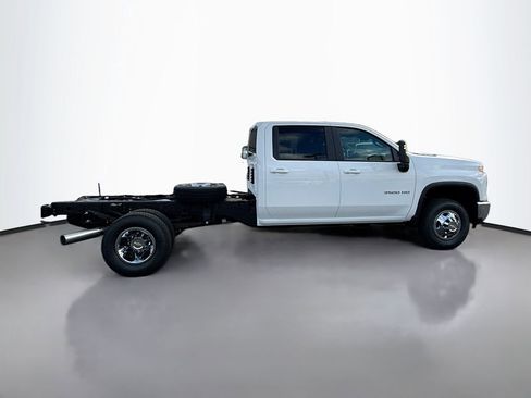 New 2026 Chevrolet Silverado 3500 LT w/ Convenience Package image 8