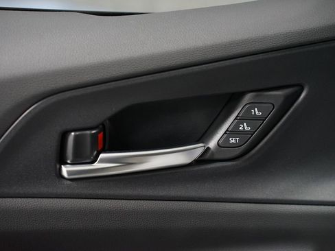 New 2026 Toyota Prius Plug-In Hybrid image 33