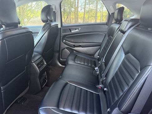 Used 2019 Ford Edge SEL w/ Equipment Group 201A image 11
