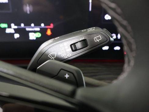 New 2025 Audi Q5 Premium Plus image 29