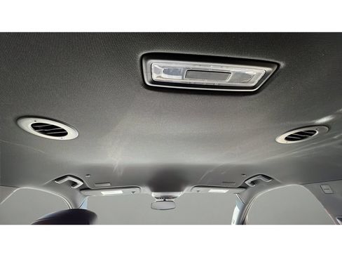 Certified 2025 Buick Enclave Sport Touring AWD/4WD image 28