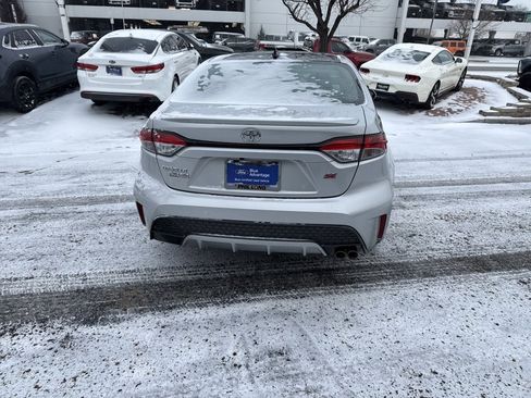 Used 2021 Toyota Corolla SE image 6