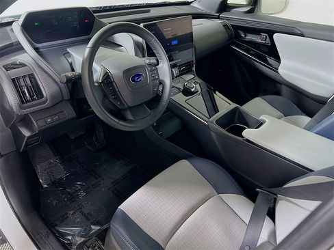 Used 2023 Subaru Solterra AWD image 10