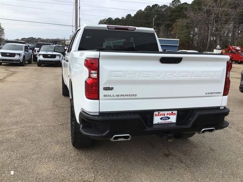 Used 2023 Chevrolet Silverado 1500 Custom Trail Boss image 14