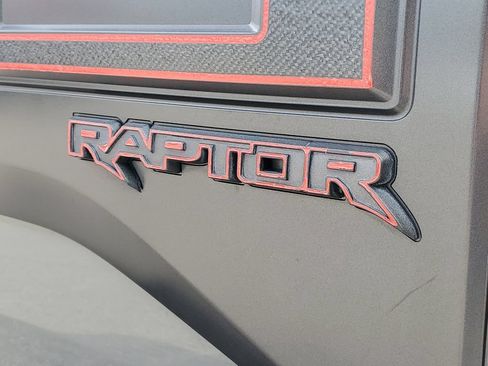 Used 2018 Ford F150 Raptor w/ Equipment Group 801A Mid AWD/4WD image 6