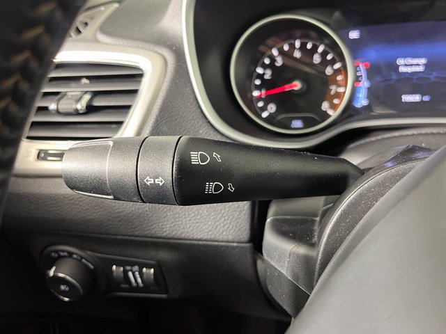 Used 2018 Jeep Compass Latitude w/ Popular Equipment Group AWD/4WD image 19