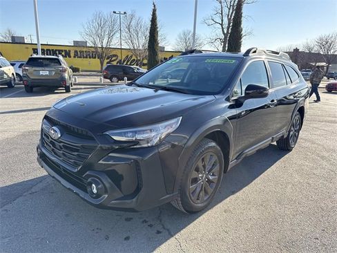 Used 2025 Subaru Outback Onyx Edition image 9