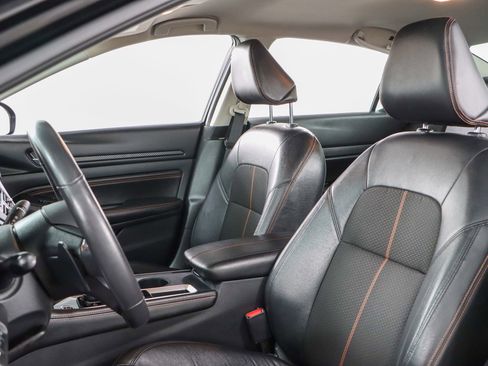 Used 2022 Nissan Altima 2.5 SR image 23