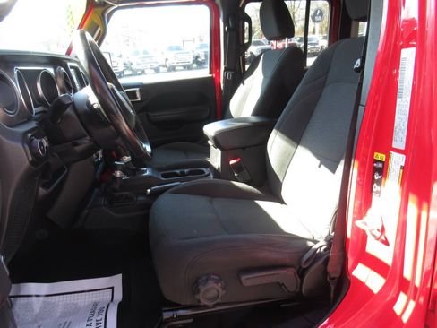 Used 2020 Jeep Wrangler Unlimited Sport S image 27