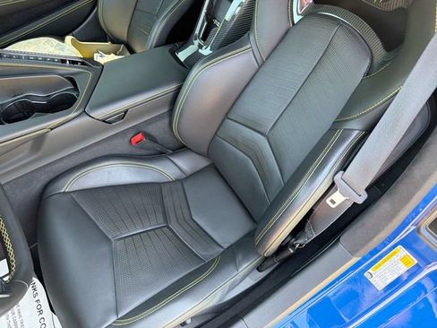 Used 2021 Chevrolet Corvette Stingray Premium Cpe w/ Z51 Performance Package RWD image 15