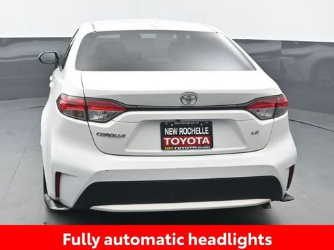 Certified 2022 Toyota Corolla LE image 5
