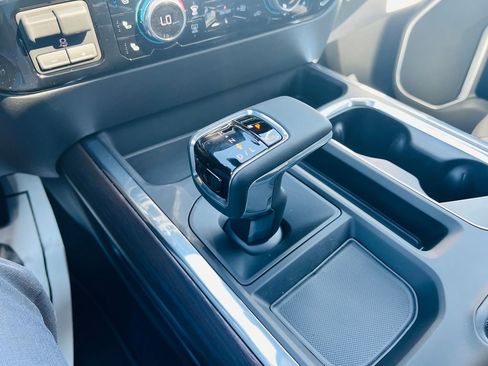 New 2026 GMC Sierra 1500 SLT w/ SLT Premium Package image 29