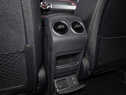 Certified 2025 Mercedes-Benz GLB 250 image 24