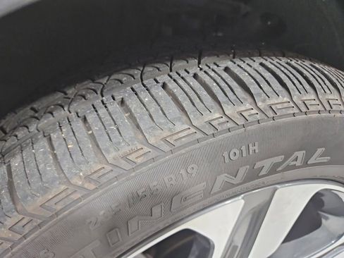 Used 2023 Kia Sorento EX image 28