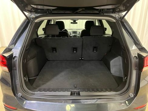 Used 2023 Chevrolet Equinox LT image 10