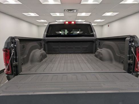 Used 2025 RAM 2500 Big Horn AWD/4WD image 26