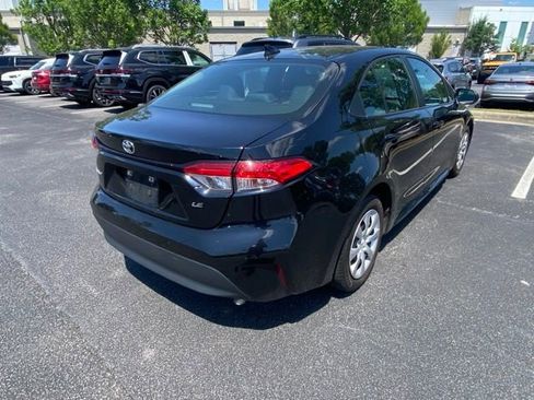 Used 2024 Toyota Corolla LE FWD image 4