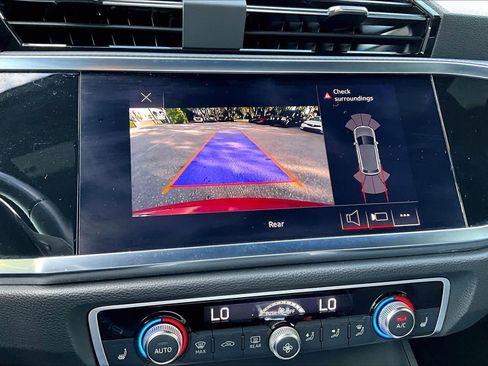 Used 2022 Audi Q3 2.0T Premium w/ Convenience Package image 50