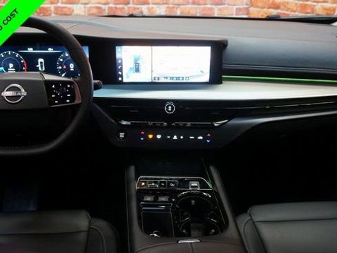 Certified 2025 Nissan Murano SL w/ Cargo Package image 11