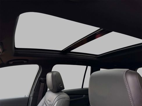 Used 2023 Cadillac XT6 Sport image 23