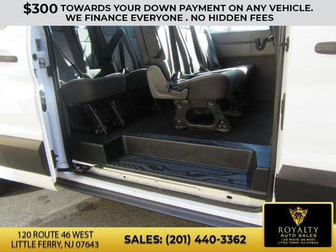 Used 2020 Ford Transit 350 XLT image 27