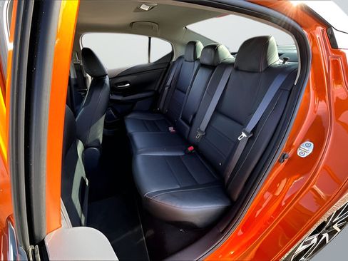 Used 2025 Nissan Sentra SR w/ SR Premium Package FWD image 20