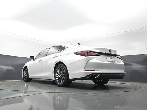 Used 2025 Lexus ES 350 Ultra Luxury w/ Accessory Package (Z1) FWD image 23
