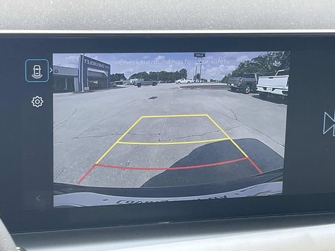 Used 2025 Hyundai Tucson SEL FWD image 15