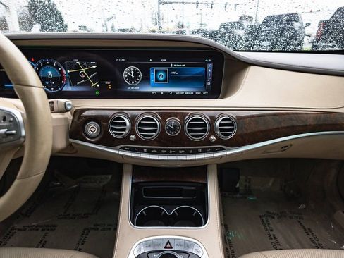 Used 2019 Mercedes-Benz S 450 Sedan image 27