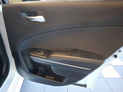 Used 2019 Dodge Charger Scat Pack w/ Driver Confidence Group image 13