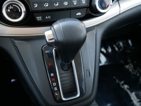 Used 2016 Honda CR-V SE image 24