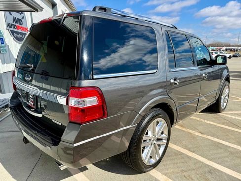 Used 2015 Ford Expedition Platinum image 9