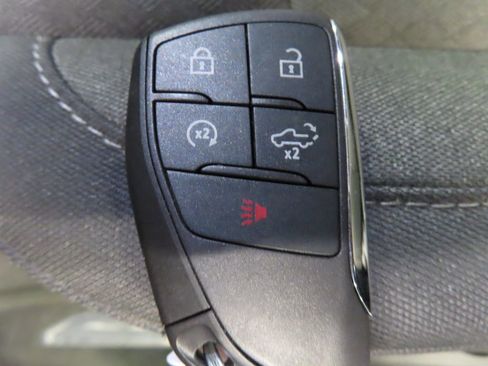 Used 2024 GMC Sierra 1500 Elevation w/ Preferred Package AWD/4WD image 67