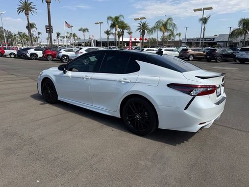 Used 2021 Toyota Camry XSE w/ Carpet Mat Package (TMS) FWD image 4