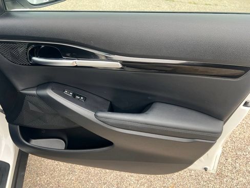 Certified 2024 Kia Seltos S FWD image 22