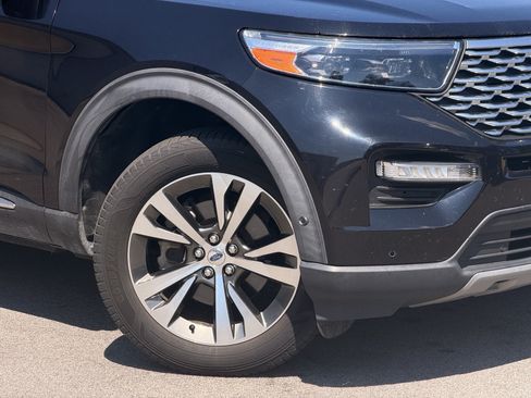 Used 2020 Ford Explorer Platinum w/ Premium Technology Package AWD/4WD image 5
