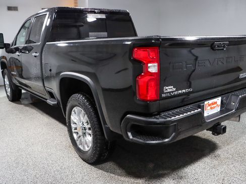 Used 2021 Chevrolet Silverado 2500 High Country w/ Z71 Off-Road Package AWD/4WD image 9