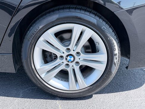 Used 2017 BMW 330i Sedan RWD image 33