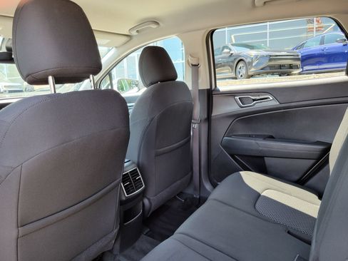 Certified 2024 Kia Sportage LX AWD/4WD image 24