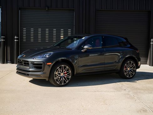 New 2026 Porsche Macan S image 1