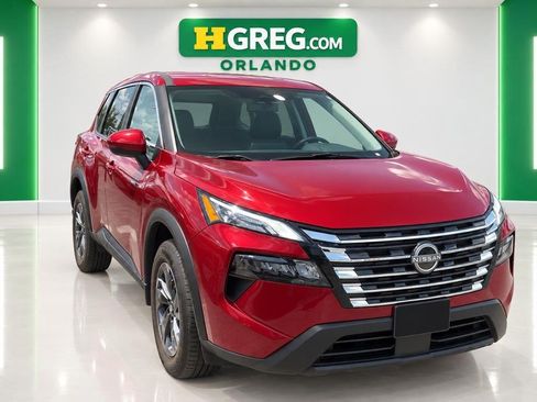 Used 2026 Nissan Rogue SV FWD image 4