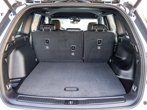 New 2025 Jeep Grand Cherokee Altitude image 26