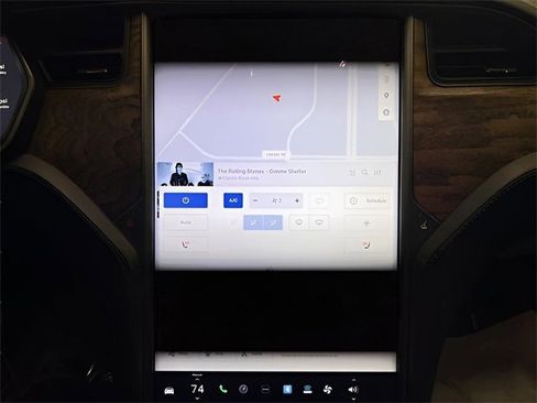Used 2020 Tesla Model S Long Range Plus image 25