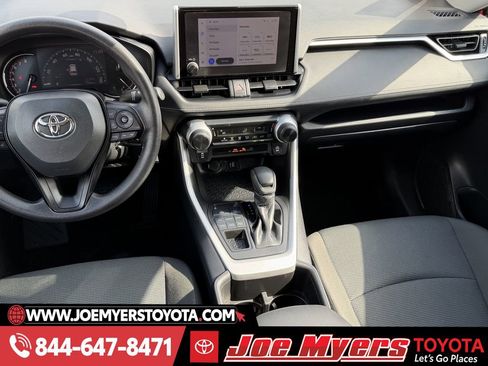 Used 2025 Toyota RAV4 LE image 14